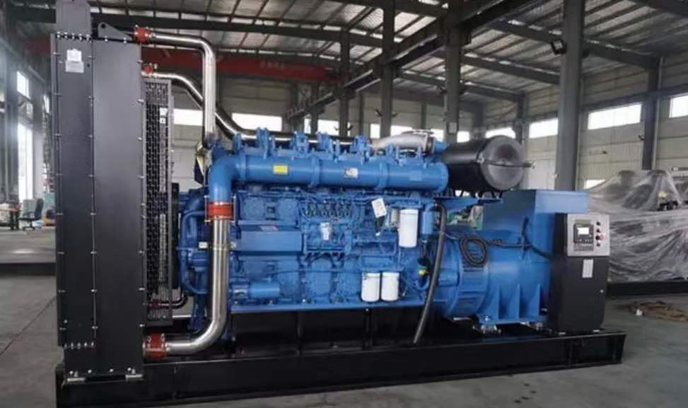 巴楚800kW 柴油发电机的输出电流是恒定的吗？