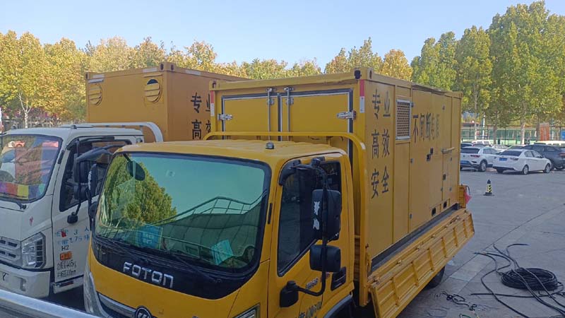 巴楚柴油发电机组和UPS电源如何配合工作？