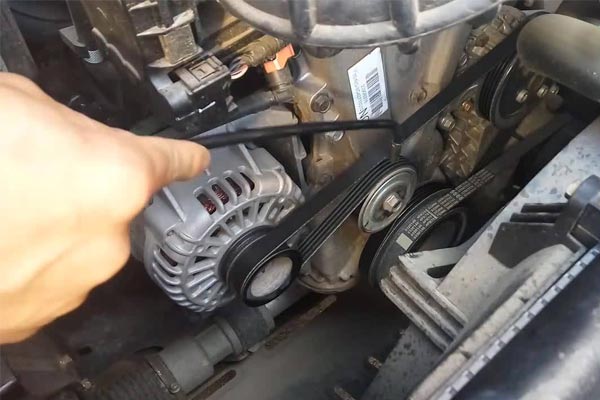 巴楚转速传感器的工作原理是什么？