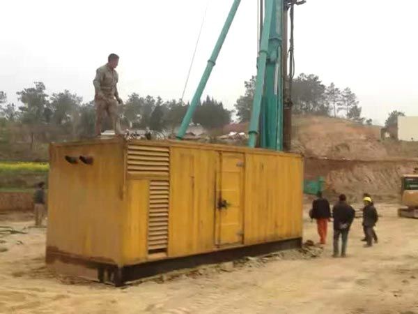巴楚如何判断水冷式机油散热器密封件是否需要更换？